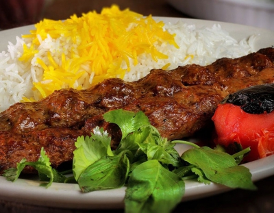 آشنایی با نمونه های مختلف غذای ایرانی